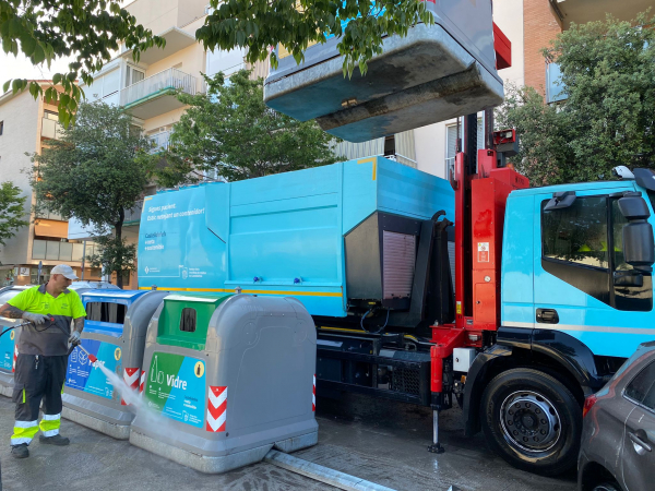 Noves mesures per netejar els carrers de Castelldefels